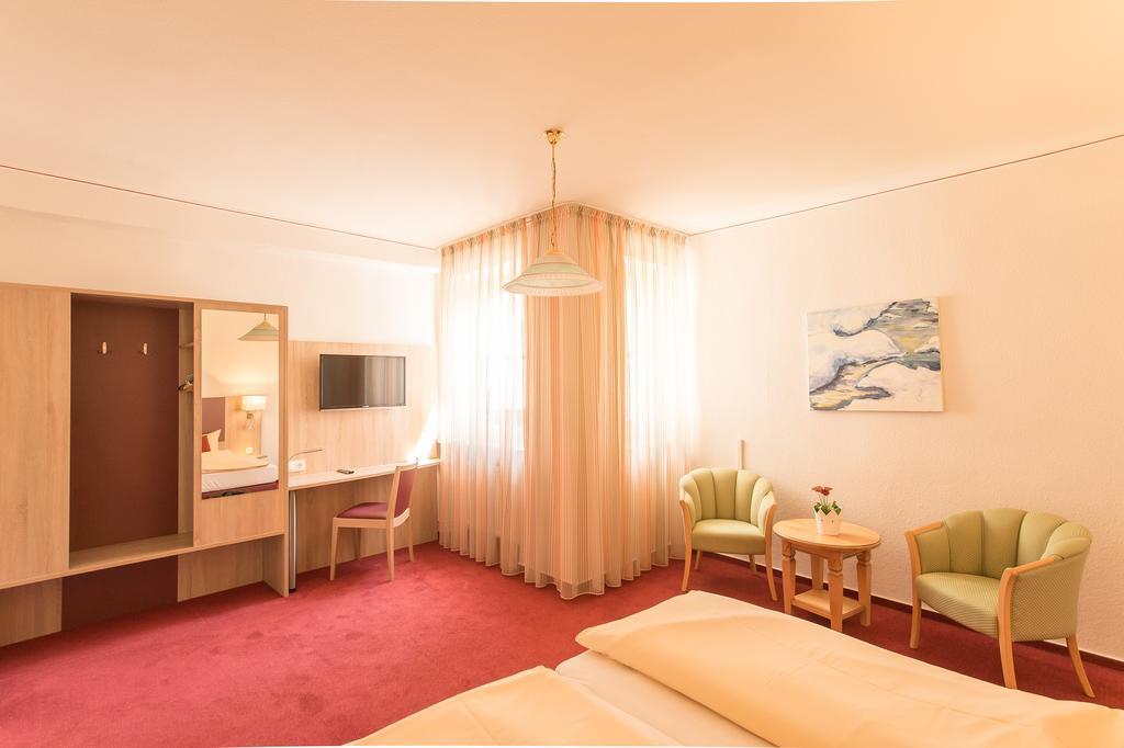 Hotel Leander Bitburg Eksteriør billede